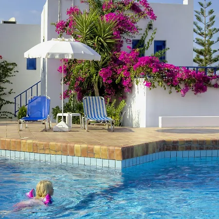 Sirius Apartmanhotel Herszonisszosz